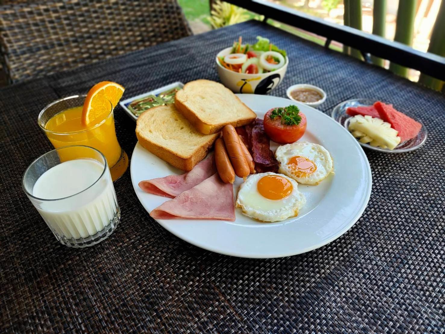 Touch Sea Boutique Hotel&Bistro Karon Luaran gambar